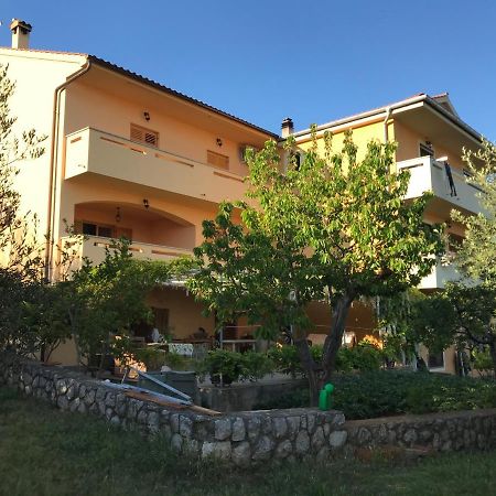 Apartment Dore Krk Town Exteriér fotografie